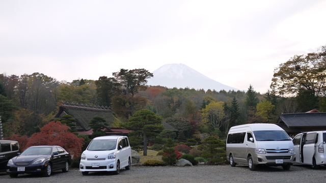 忍野八海展望富士山